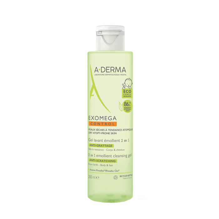 Um shampoo de espuma exomega A-Derma